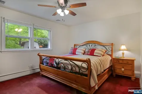 10 Hemlock Place Ringwood NJ 07456