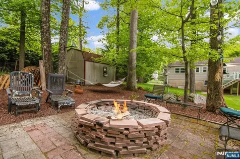 10 Hemlock Place Ringwood NJ 07456