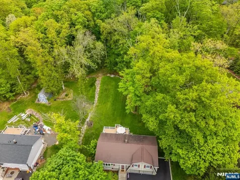 10 Hemlock Place Ringwood NJ 07456