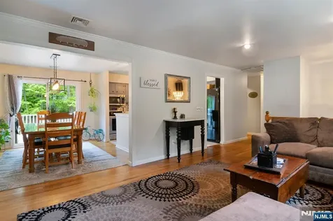 10 Hemlock Place Ringwood NJ 07456