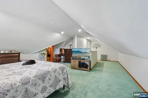 16 Fairmount Avenue Clifton NJ 07011