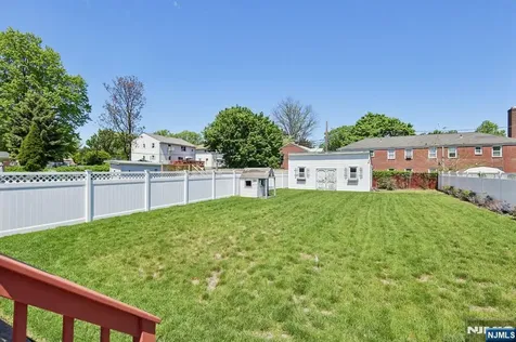 16 Fairmount Avenue Clifton NJ 07011