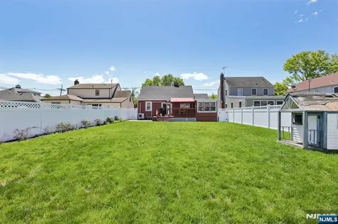 16 Fairmount Avenue Clifton NJ 07011