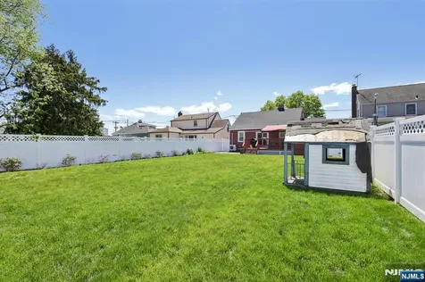 16 Fairmount Avenue Clifton NJ 07011