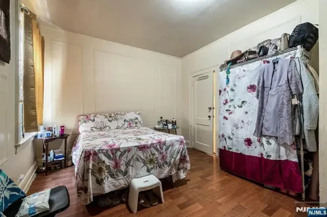 177 Linden Avenue Irvington NJ 07111