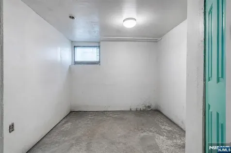 177 Linden Avenue Irvington NJ 07111