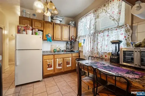 177 Linden Avenue Irvington NJ 07111