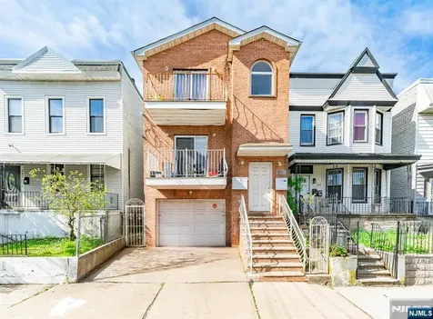 263 Forrest Street Jersey City NJ 07304