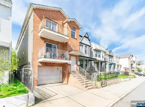 263 Forrest Street Jersey City NJ 07304