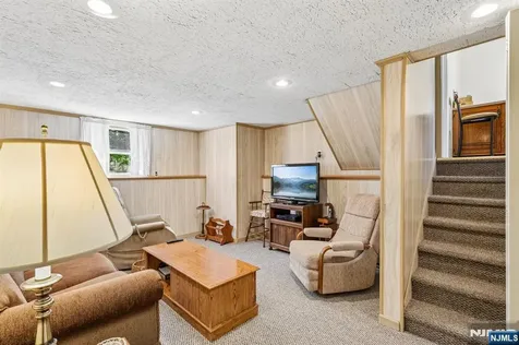108 Kohring Circle Harrington Park NJ 07640