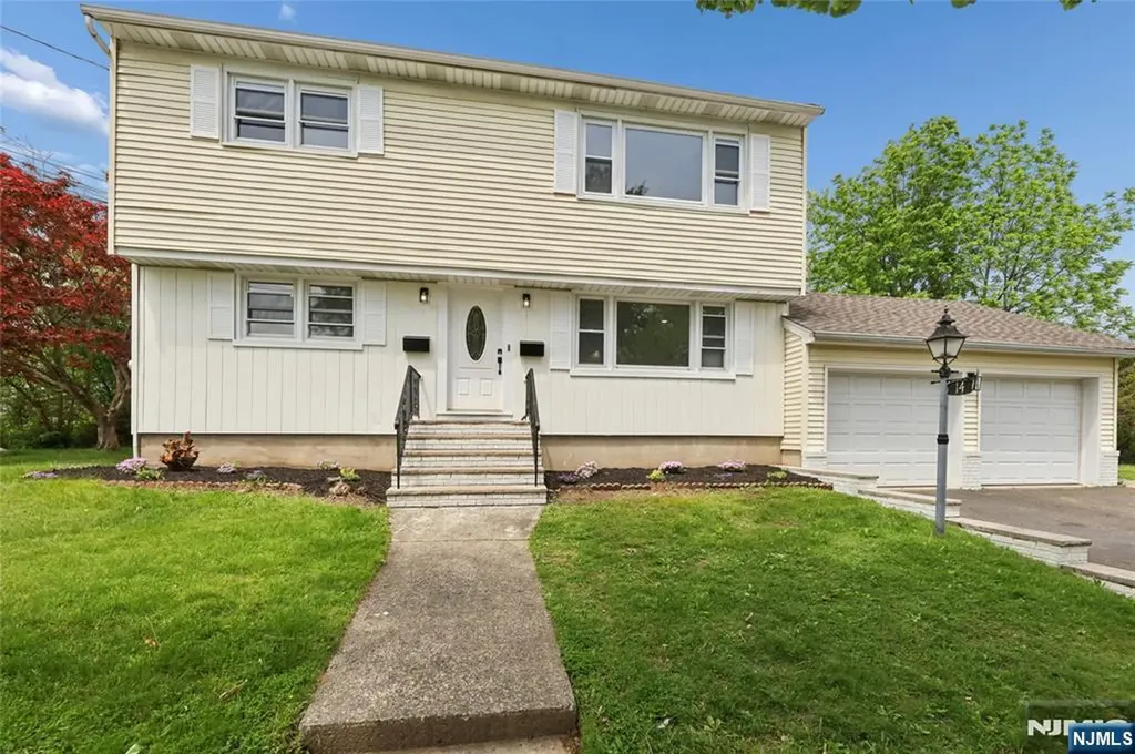 14 John Court Clifton NJ 07013
