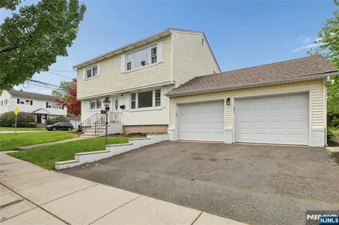 14 John Court Clifton NJ 07013