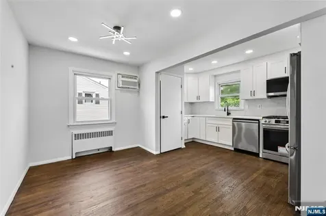 14 John Court Clifton NJ 07013