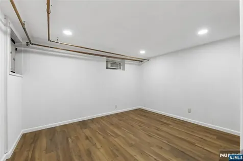 14 John Court Clifton NJ 07013