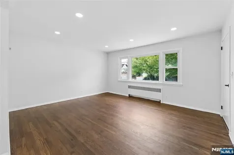 14 John Court Clifton NJ 07013