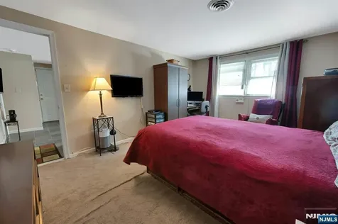 10 Ronald Terrace Springfield NJ 07081