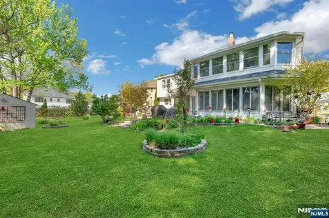 10 Ronald Terrace Springfield NJ 07081