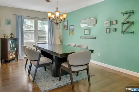 10 Ronald Terrace Springfield NJ 07081