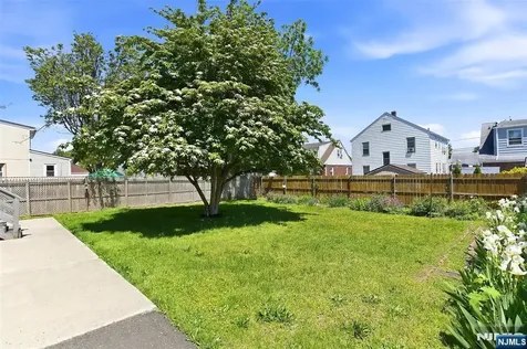1017 E 27th Street Paterson NJ 07513
