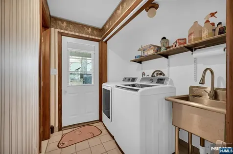 699 Shore Road West Milford NJ 07421