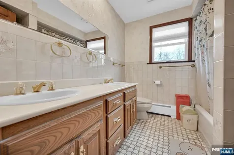 699 Shore Road West Milford NJ 07421