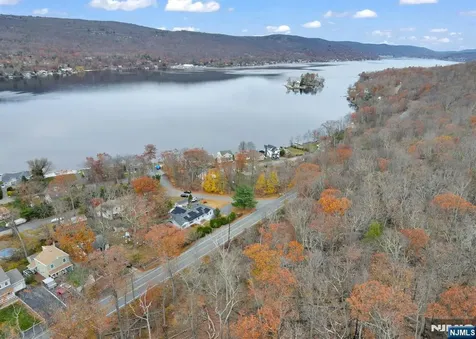 699 Shore Road West Milford NJ 07421