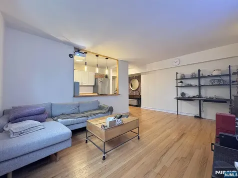 500 Linwood Drive Fort Lee NJ 07024