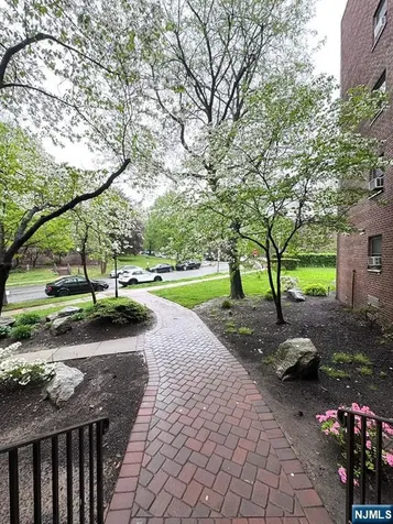 500 Linwood Drive Fort Lee NJ 07024