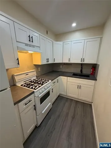 455 Fairview Avenue Fairview NJ 07022