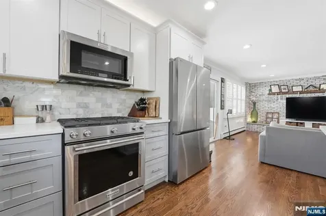 44 Alpine Place Kearny NJ 07032