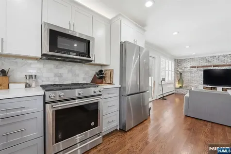 44 Alpine Place Kearny NJ 07032