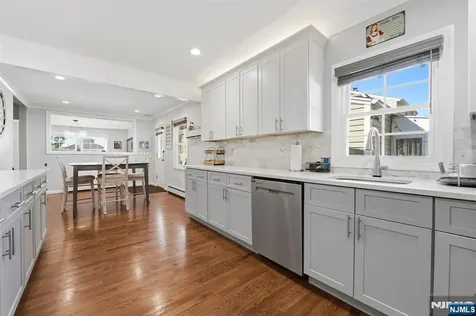 44 Alpine Place Kearny NJ 07032
