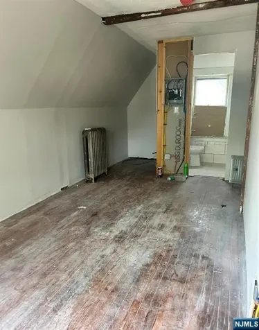 491 Norwood Street East Orange NJ 07018