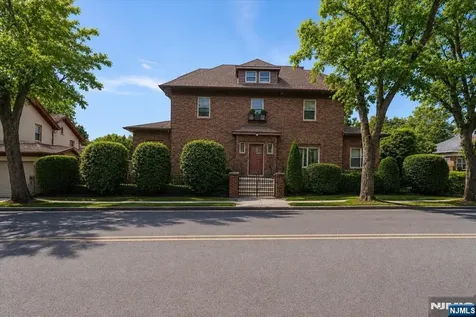 540 Highridge Avenue Cliffside Park NJ 07010