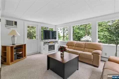 25 Carnot Avenue Woodcliff Lake NJ 07677
