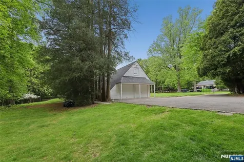 25 Carnot Avenue Woodcliff Lake NJ 07677