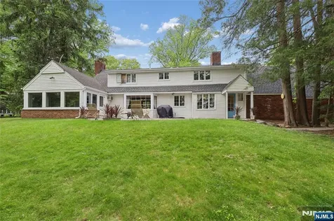 25 Carnot Avenue Woodcliff Lake NJ 07677