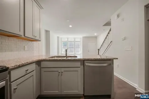 67 Arnold Drive Wood Ridge NJ 07075