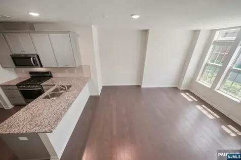 67 Arnold Drive Wood Ridge NJ 07075