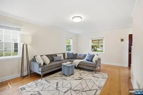 440 Kinderkamack Road River Edge NJ 07661
