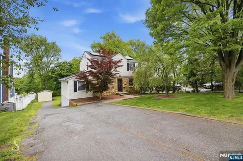 440 Kinderkamack Road River Edge NJ 07661