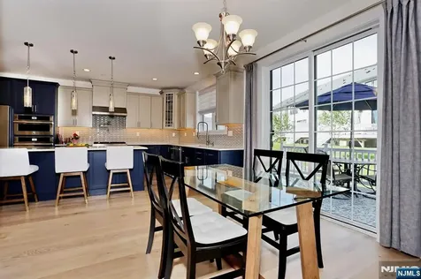 32 Melody Lane Upper Saddle River NJ 07458