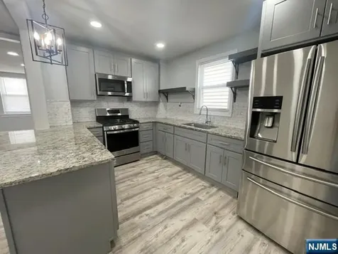 714 Catherine Street Perth Amboy NJ 08861