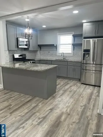 714 Catherine Street Perth Amboy NJ 08861