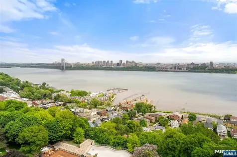2 Horizon Road Fort Lee NJ 07024