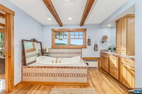 501 Windemere Avenue Mount Arlington Boro NJ 07856