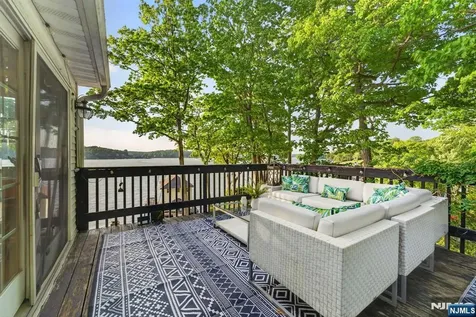 501 Windemere Avenue Mount Arlington Boro NJ 07856