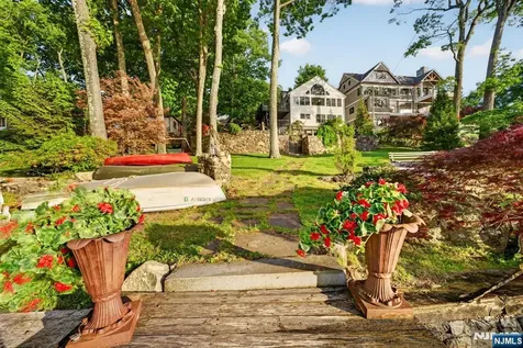 501 Windemere Avenue Mount Arlington Boro NJ 07856