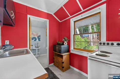 501 Windemere Avenue Mount Arlington Boro NJ 07856