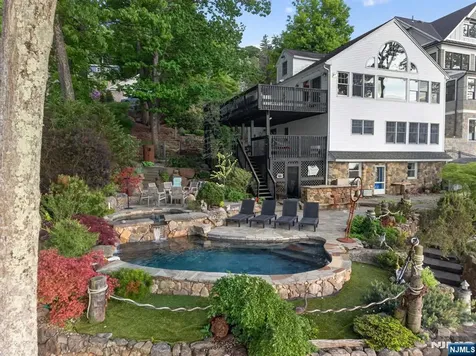 501 Windemere Avenue Mount Arlington Boro NJ 07856